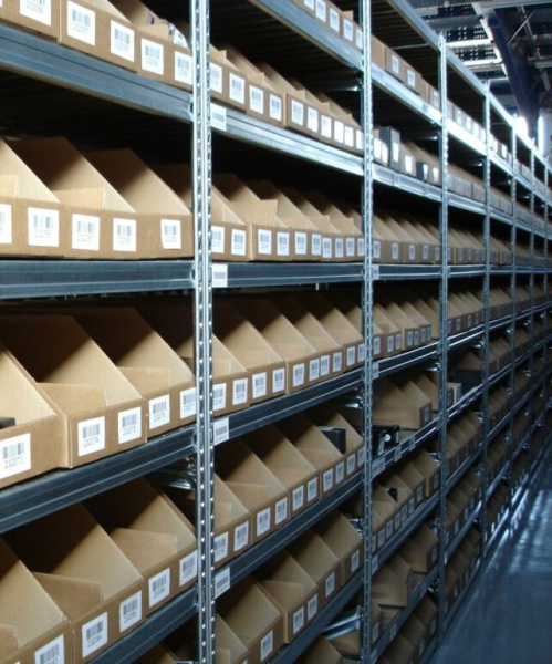 Коробка картонная 590мм*240мм*300мм (для стеллажного и ячеечного хранения)